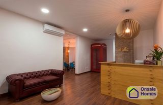 Rent Office space  Plaza joaquín gómez agüera. Oficina en alquiler en el corazón de marbella