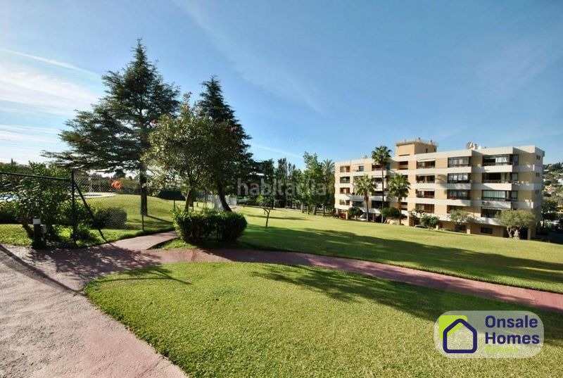 Foto f3494dc2-1086-4991-8c08-8f50ff99117c. Estudi amb piscina a Aloha Marbella