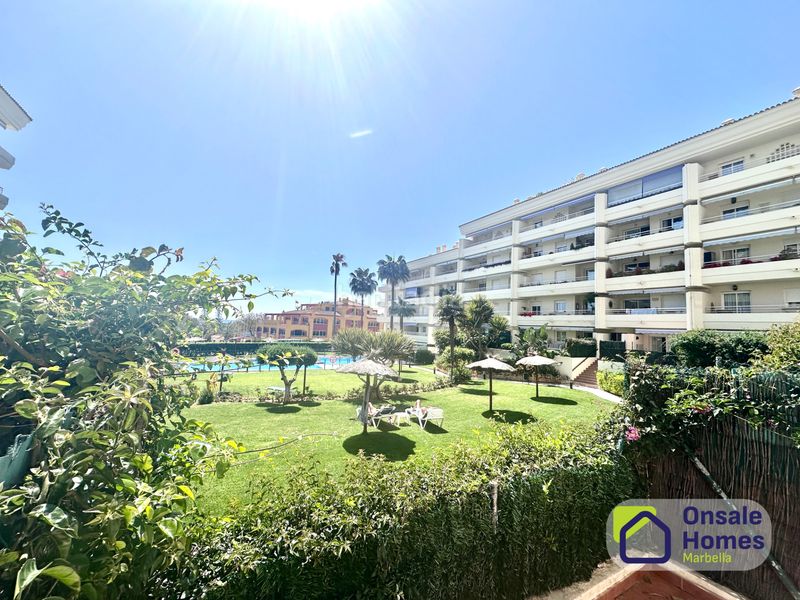 Foto 19f6996e-1ad3-462d-8b3e-20ac4e5e34f6. Flat with parking pool in La Carolina - Guadalpín Marbella