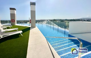Alquiler Ático  Calle torrente ballester. Ático exclusivo en alquiler con amplias terrazas y excelentes zo