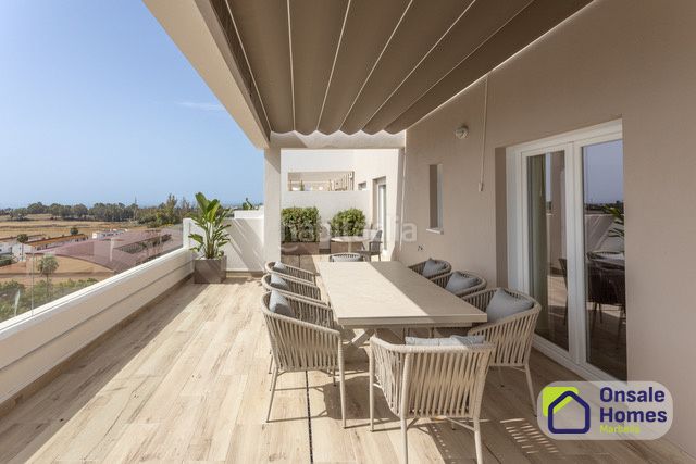 Foto d7811886-e4d6-4eb3-b6a8-99391f272e37. Lloguer àtic amb aparcament piscina a Rodeo Alto - Guadaiza - La Campana Marbella
