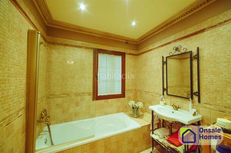 Foto 2ce57b0b-8fdb-4148-98dc-09ebdd7817ef. Xalet amb xemeneia aparcament piscina a campo de Mijas Mijas