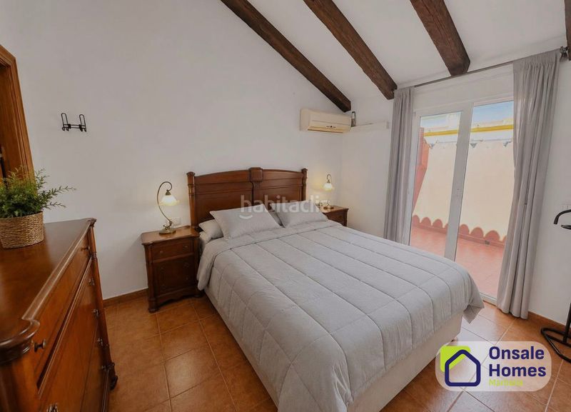 Foto ca2ea967-2e21-493c-9ecd-f49b164cd908. Casa adossada amb aparcament piscina a Los Pacos Fuengirola