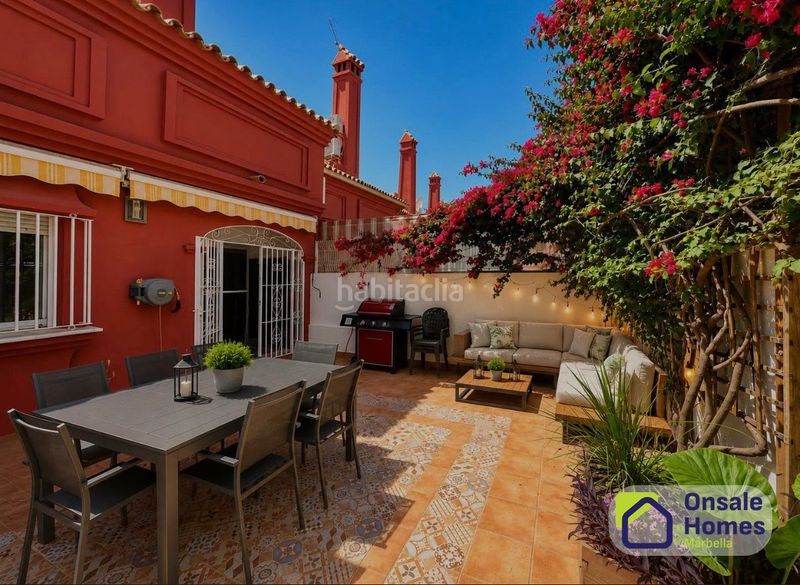 Foto e64283e6-7215-44f2-8fa7-ac4eedde1f97. Casa adossada amb aparcament piscina a Los Pacos Fuengirola