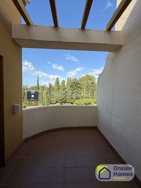 Foto 33055cf3-e097-4158-bf48-9592a9252315. Casa adossada amb xemeneia aparcament piscina a Nagüeles Alto Marbella