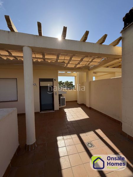 Foto 492dc633-54b4-4157-ba5c-2b079167c2a8. Casa adossada amb xemeneia aparcament piscina a Nagüeles Alto Marbella