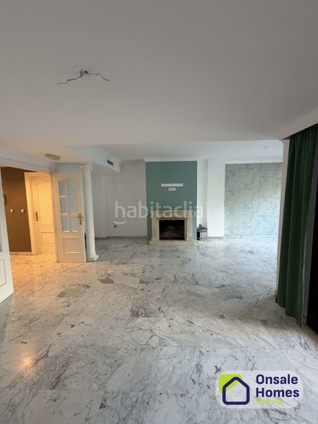 Foto 4cfb1248-b8f5-4d8f-b445-11309651c4cf. Casa adossada amb xemeneia aparcament piscina a Nagüeles Alto Marbella