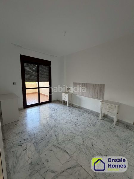 Foto 72a339c9-9266-4cdf-be89-4128b7489633. Casa adossada amb xemeneia aparcament piscina a Nagüeles Alto Marbella