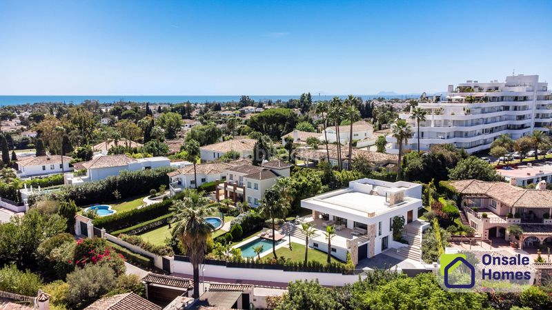 Foto 99f1a00d-6a53-45e1-b7ac-2b9a7494e4c2. Xalet amb calefacció aparcament piscina a Guadalmina Alta Marbella