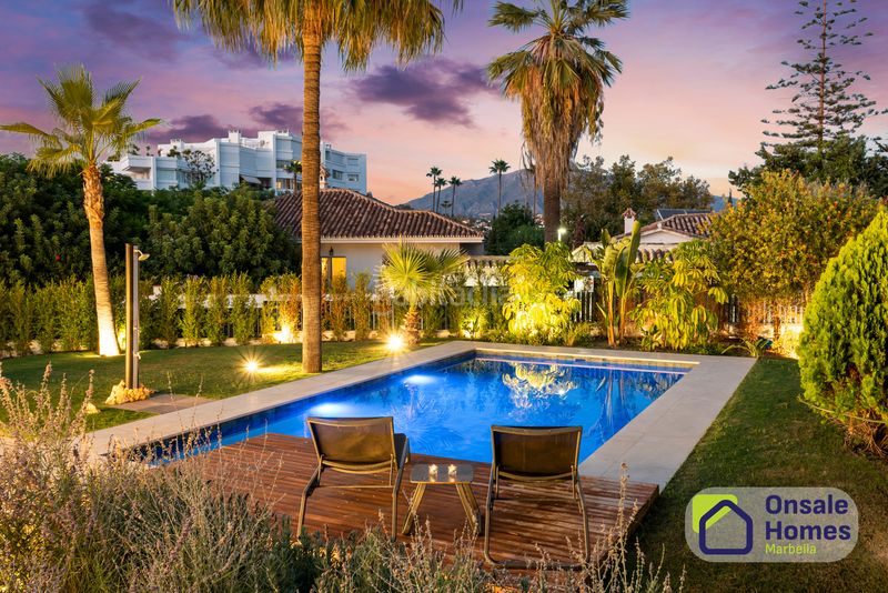 Foto a4b9769c-f87c-40cf-97af-62a988efb07b. Xalet amb calefacció aparcament piscina a Guadalmina Alta Marbella