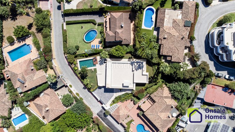 Foto aad2c0e4-4a07-47ac-bebf-0c0c935e1b59. Xalet amb calefacció aparcament piscina a Guadalmina Alta Marbella