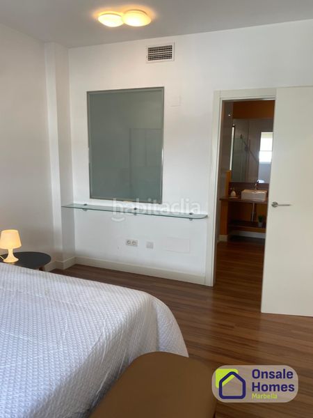 Foto 24c216b4-aa7f-4a8b-bf69-497e44fbbc2a. Piso en Playa Bajadilla - Puertos Marbella