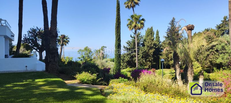 Foto dc861daa-fac0-43c4-9e0e-05795d9372b8. Apartament amb xemeneia aparcament piscina a Río Real Marbella