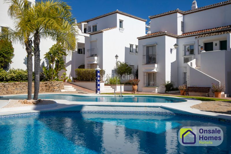 Foto ad7b21e3-0dde-48d5-9c93-672922de7e93. Piso en Sierra Blanca Marbella