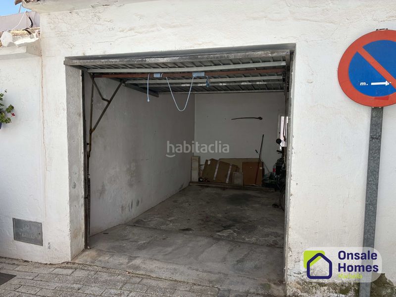 Foto bf89025a-f81e-40ea-8413-f61ab305a560. Casa aparellada amb aparcament a Mijas pueblo Mijas