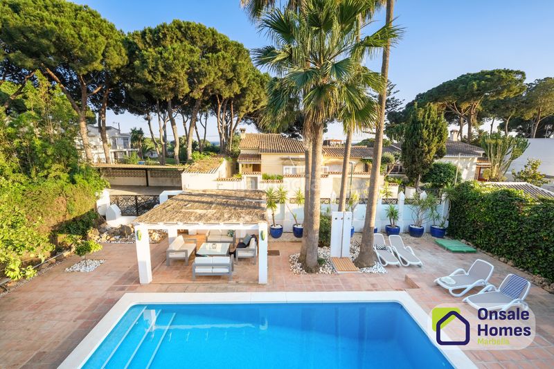 Foto 1ea30547-d68d-4e97-9c5b-46edb4b396ba. Chalet en Cabopino - Artola Marbella