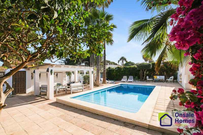 Foto 3faacd03-3dab-410f-866f-049c10681784. Chalet en Cabopino - Artola Marbella