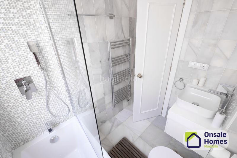 Foto 674a40b1-750d-474c-90a9-dd7a0cb22e8d. Chalet en Cabopino - Artola Marbella