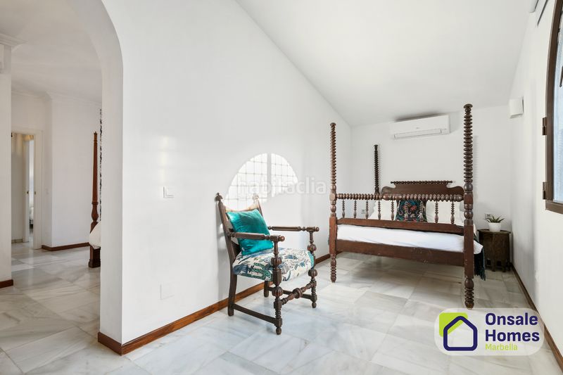 Foto 93520f7b-85b0-4e45-a275-95f119b36f62. Chalet en Cabopino - Artola Marbella