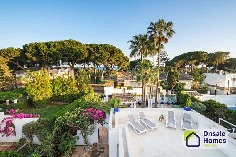 Foto aa06efd2-6364-4b49-8f55-f3e11973ef04. Chalet en Cabopino - Artola Marbella