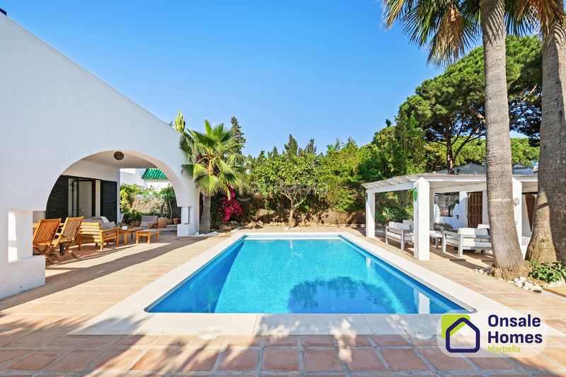 Foto b6caafac-1882-4002-82ed-535453c7c3e1. Chalet en Cabopino - Artola Marbella