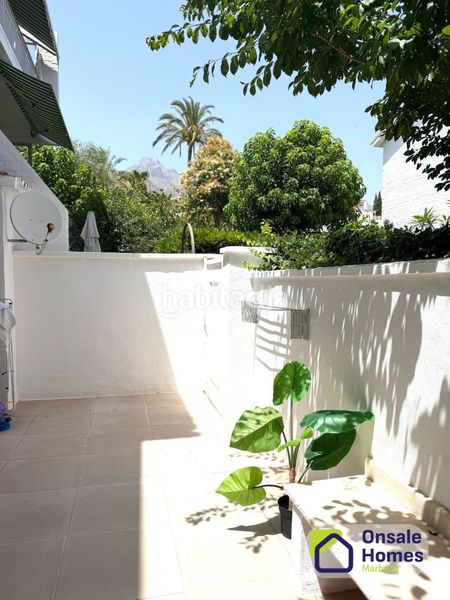 Foto 5ce435e5-f415-4a29-a186-1b28ce32f581. Planta baixa amb xemeneia piscina a Nagüeles Alto Marbella