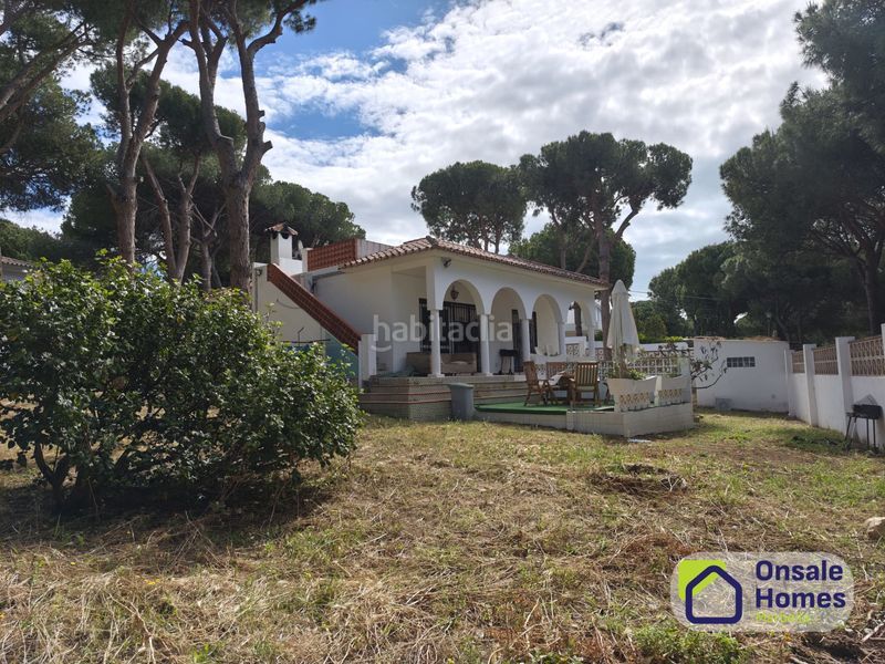 Foto 1f149ea0-0466-44e5-9254-cdd2cf47358c. Xalet amb aparcament a Cabopino - Artola Marbella