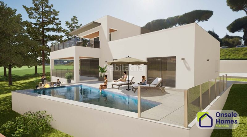 Foto 89a00309-5804-4941-8448-d0beb8ac4348. Xalet amb aparcament a Cabopino - Artola Marbella