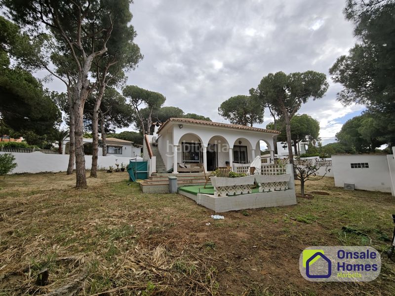 Foto d243e3e2-2b11-4d2d-98b4-ef2ae6dc83f1. Xalet amb aparcament a Cabopino - Artola Marbella