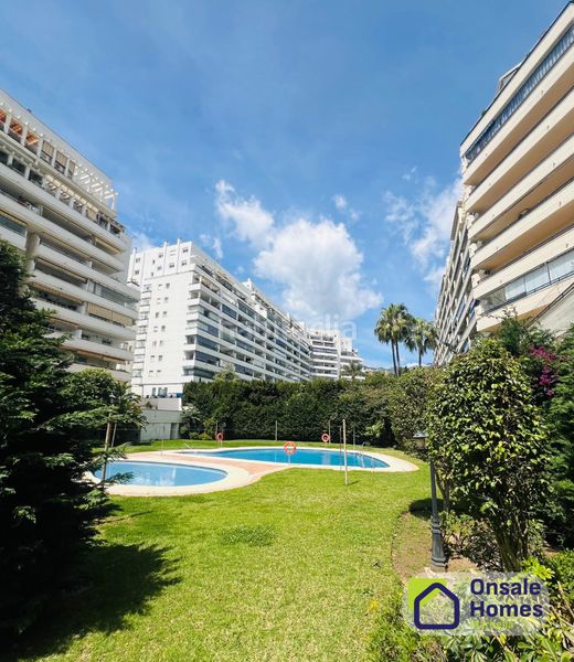 Foto 42fef5c2-2433-407f-b572-b3ba9321cad3. Dúplex amb aparcament piscina a los jardines de Marbella - la ermita Marbella