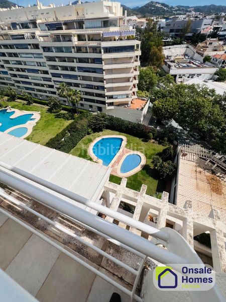 Foto f4d971f5-d997-4610-bf28-aba1995df41c. Dúplex amb aparcament piscina a los jardines de Marbella - la ermita Marbella
