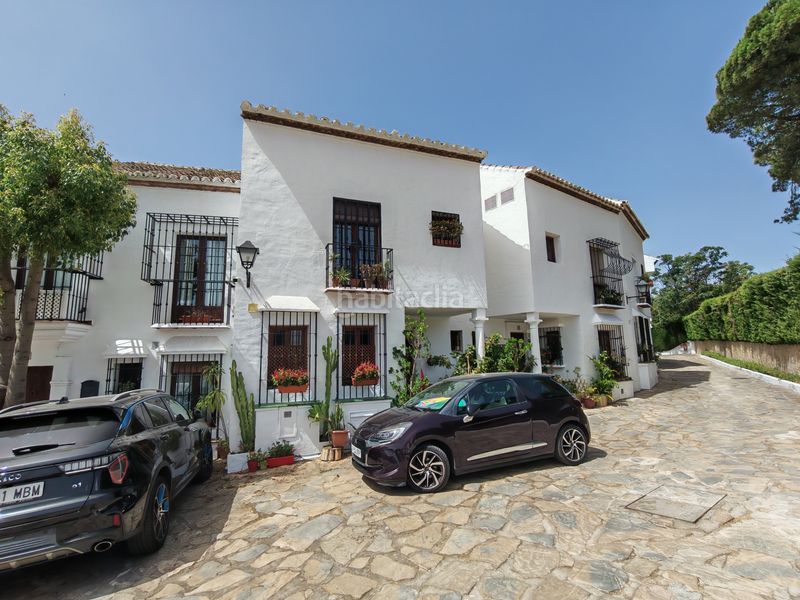 Foto 346e0e8b-bb6a-4f4a-a3f9-7fb392194aaf. Maison jumelée dans urbanizacion montepiedra 4e dans Marbella