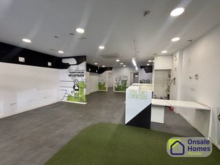 Lloguer Local Comercial  Avenida puerta del mar