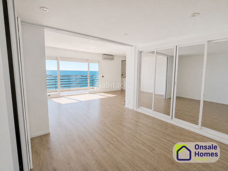Foto 0dd5cd72-b87e-4538-97ac-3c4120192979. Piso en Playa Bajadilla - Puertos Marbella
