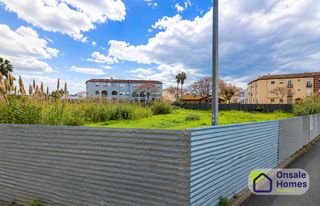 Terreny residencial a Via Parque