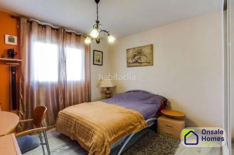 Foto 4cf65a45-d3e5-4d6b-bad3-66d9556139ea. Pis amb aparcament piscina a La Carolina - Guadalpín Marbella