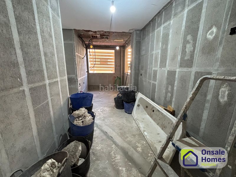 Foto 3f445a58-cc53-45e1-94c7-c24a7b022c6d. Piso en Zona Miraflores Marbella