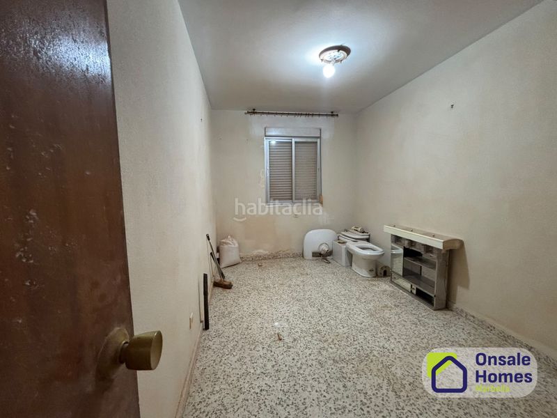 Foto c070eac4-557a-4cab-8aa9-854ee48523ae. Piso en Zona Miraflores Marbella