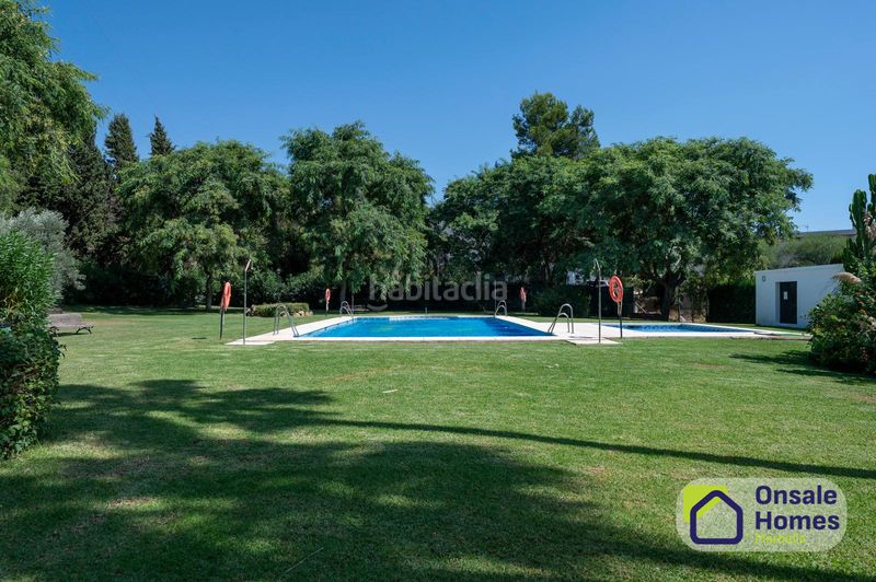 Foto 1fa334fd-deda-49e6-a649-d6e93bf182c1. Casa adossada amb xemeneia piscina a Torrecilla - La Cañada Marbella
