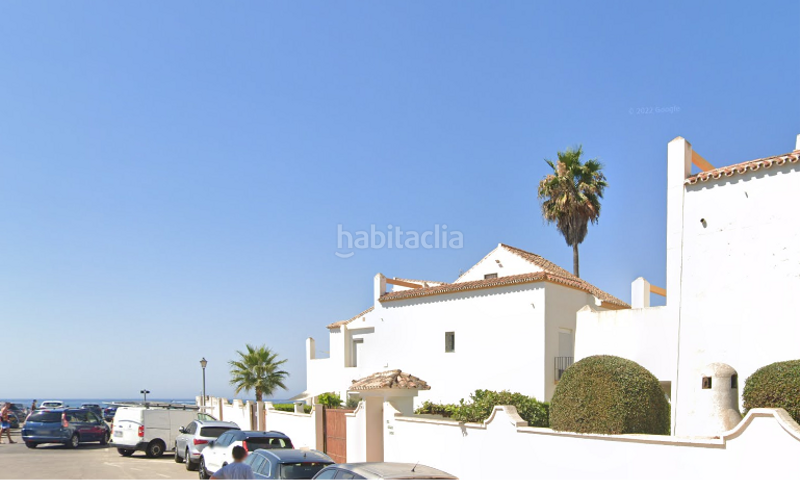 Foto e94967a0-a696-487b-af63-9ab8fce66d83. Casa adossada a avenida playas andaluzas 4 a Las Chapas - Alicate Playa Marbella