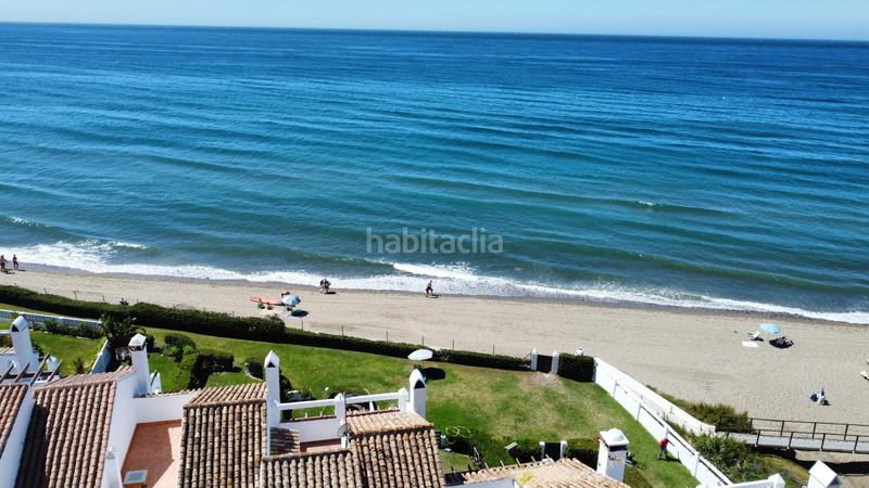 Foto ecff7529-3baa-44d8-bc5a-c3ab9feb67c0. Casa adossada a avenida playas andaluzas 4 a Las Chapas - Alicate Playa Marbella