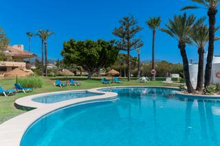 Apartament a Avenida del prado 101. Precioso apartamento en una exclusiva urbanización de marbella