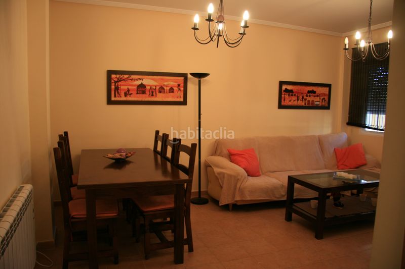 Foto e8f21af4-ddce-4fa9-aff7-c3b79c863321. Alquiler casa adosada  en alquiler en úbeda () en Pinoso