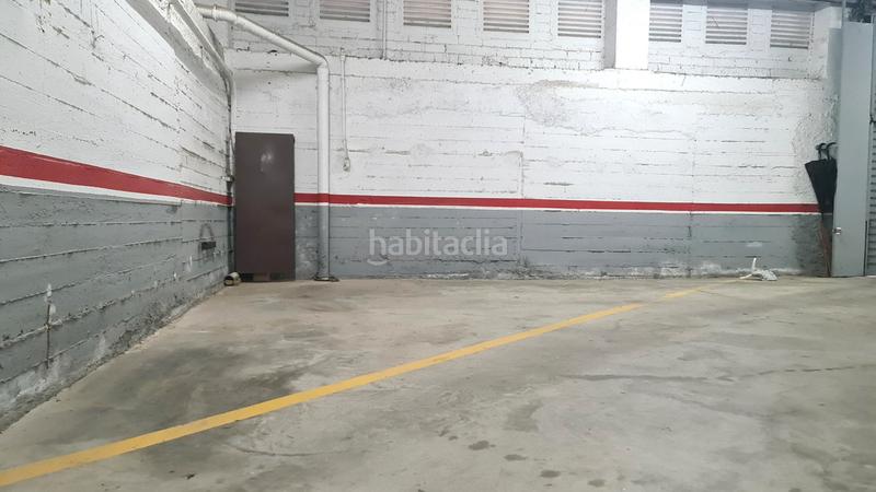 Foto f6aa2675-459e-4673-9d58-61b6dad924fa. Parking coche en carrer del guadalhorce 25 plaza de parking en venta en la zona de can palet. en Terrassa