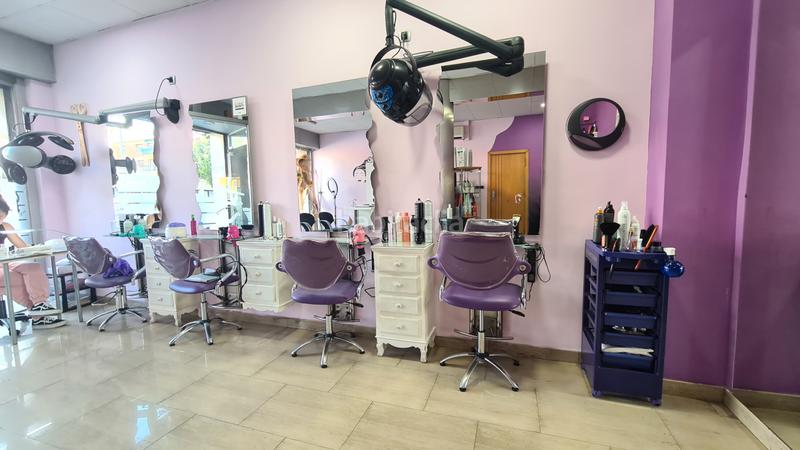 Foto 1c382b25-4a30-4961-994c-3a93055b38c5. Traspàs local comercial a Cementiri Vell Terrassa