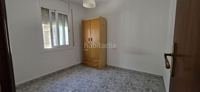 Foto b8a7a0f9-9763-4459-915b-c61f6c1506b3. Casa adossada amb calefacció a Poble Nou Terrassa