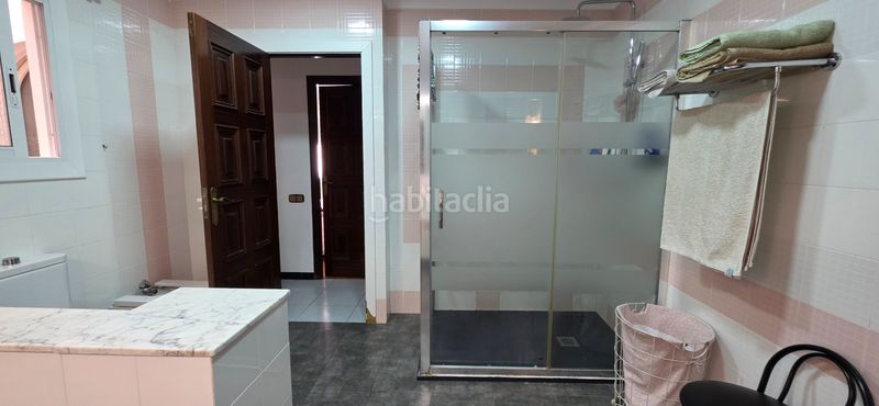 Foto 0cadf96f-e776-4078-9c12-dab164dd1254. Pis amb xemeneia calefacció a La Maurina Terrassa