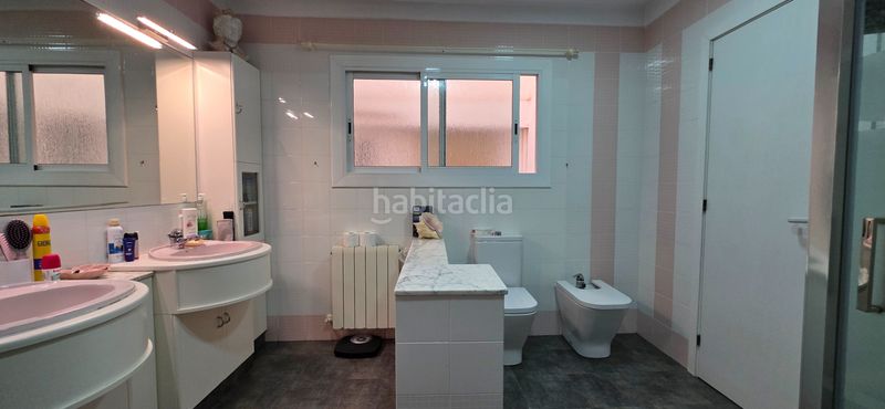 Foto 3d04aba8-8260-4c7a-874d-0ea909144ee4. Pis amb xemeneia calefacció a La Maurina Terrassa