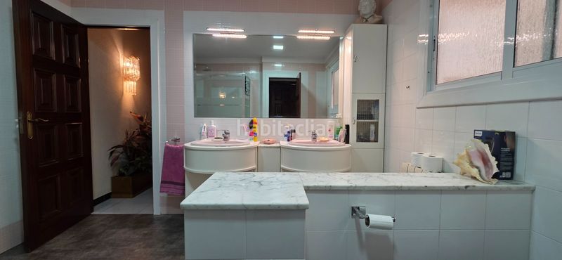 Foto 782269fa-ceb9-4778-b8ac-d2fa109b94b1. Pis amb xemeneia calefacció a La Maurina Terrassa