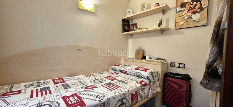 Foto fae9bfc2-0e2f-4445-b93e-b90d7727cdf1. Pis amb xemeneia calefacció a La Maurina Terrassa